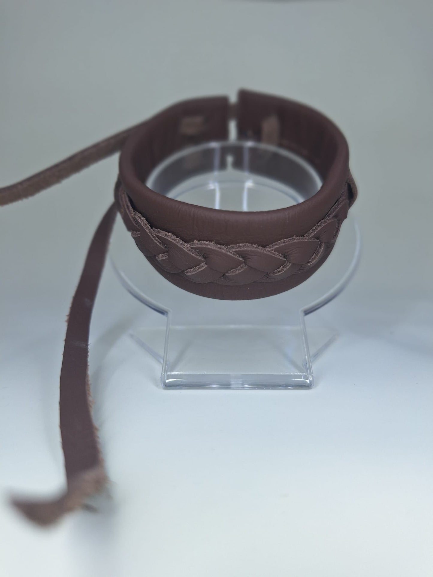 Genuine leather bracelet.